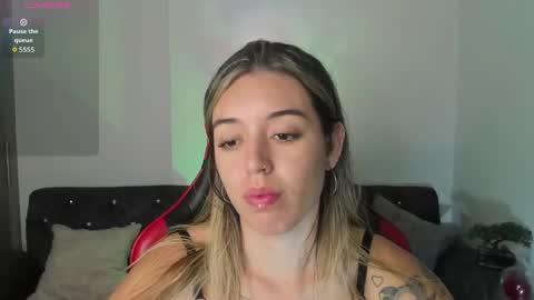  zoee jackson online show from 10-13-25, 03:28