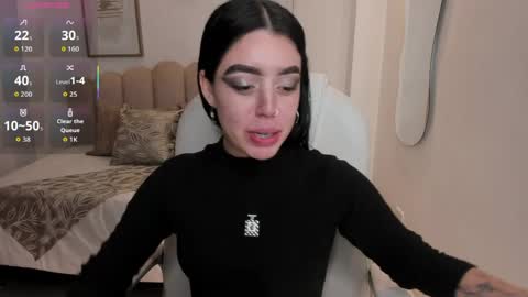  zoee jackson online show from 06-06-26, 07:29