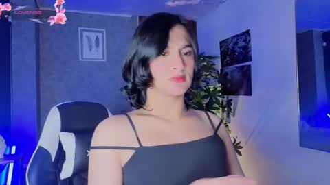 ZOE online show from 06-12-26, 05:39