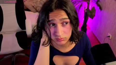 ZOE online show from 07-30-26, 04:33