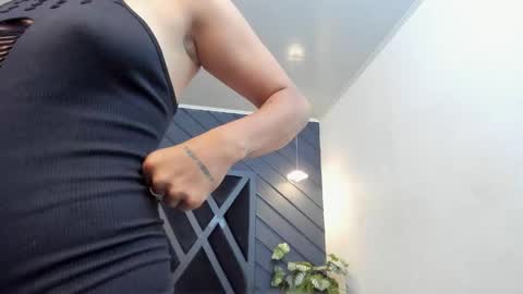 Zoe 3 online show from 09-24-25, 05:49