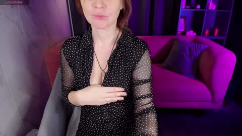 Snapshot of zoeeast chatting on 01-18-25, 01:29 Zoe online show from 01-18-25, 01:29