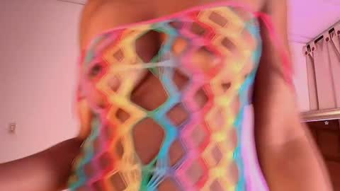 ZoeDreams online show from 05-27-26, 01:57