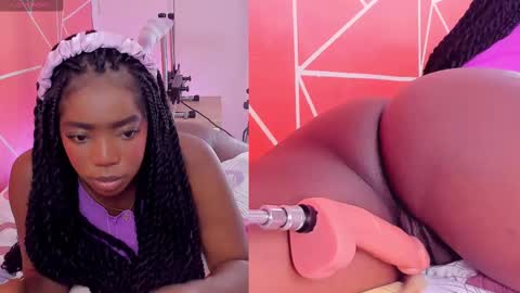 Snapshot of zoeethompson_cm chatting on 03-11-25, 11:12 online show from 03-11-25, 11:12