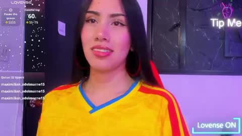 Laura  online show from 07-04-26, 05:35