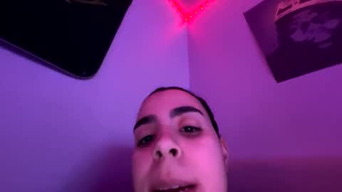 Snapshot of zoel87 chatting on 01-27-25, 07:13 LovelyLatin25 online show from 01-27-25, 07:13