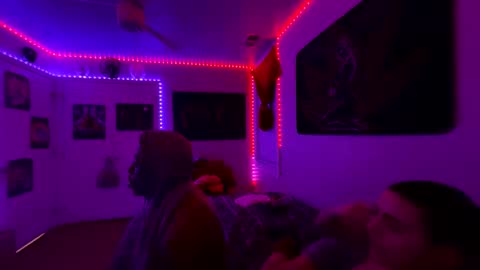Snapshot of zoel87 chatting on 02-05-25, 11:50 LovelyLatin25 online show from 02-05-25, 11:50