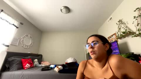 Snapshot of zoel87 chatting on 10-02-25, 04:47 LovelyLatin25 online show from 10-02-25, 04:47