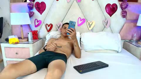 zoelucas online show from 09-16-25, 07:15