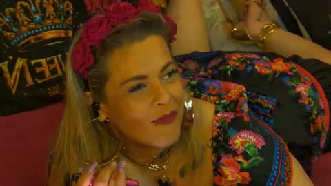 ZoeMesmerize online show from 06-25-26, 05:12