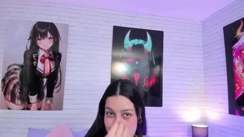 ZOE  online show from 11-05-25, 01:55