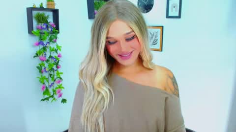 zoeschmmit online show from 07-28-26, 12:18