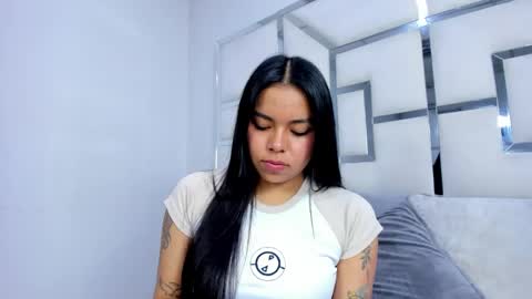 ZoeSwam online show from 10-11-25, 01:20