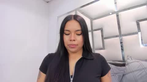 ZoeSwam online show from 02-25-26, 01:43