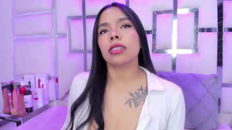 ZoeSwam online show from 04-19-26, 06:32