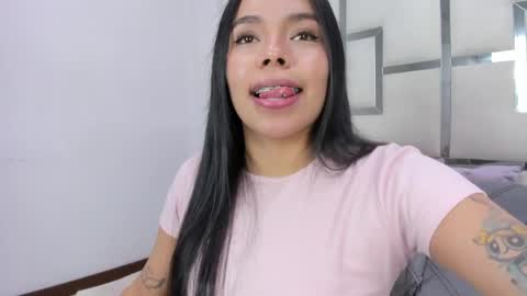 ZoeSwam online show from 05-30-26, 01:19