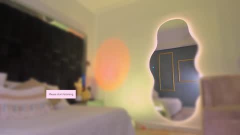 zoevidal_ online show from 09-27-25, 11:59