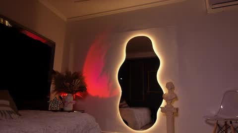 zoevidal_ online show from 01-15-26, 11:59