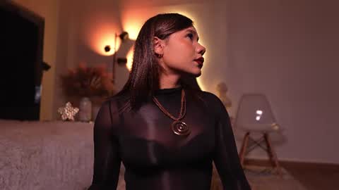 Snapshot of zoevidal_ chatting on 06-17-26, 12:07 zoevidal_ online show from 06-17-26, 12:07