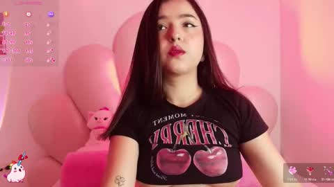 Snapshot of zoewillian chatting on 10-28-25, 11:18 zoewillian online show from 10-28-25, 11:18