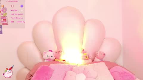 Snapshot of zoewillian chatting on 11-08-25, 12:55 zoewillian online show from 11-08-25, 12:55