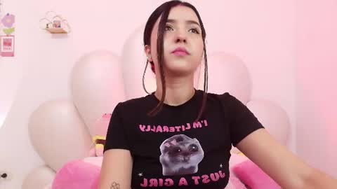 zoewillian online show from 07-23-26, 01:58