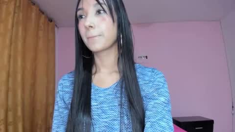 Snapshot of zoey_babyqueen19 chatting on 03-30-26, 04:57 Zoey online show from 03-30-26, 04:57