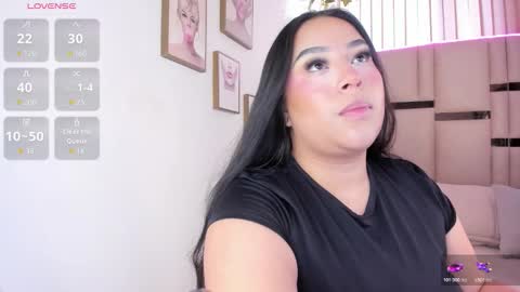 zoey thommpson online show from 11-24-25, 09:47