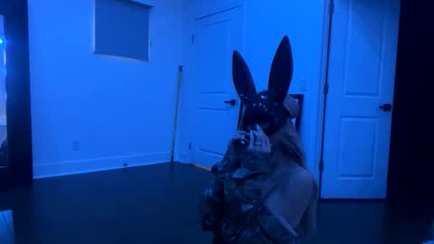 Snapshot of zoeycoxxx chatting on 04-04-26, 01:41 zoeycoxxx online show from 04-04-26, 01:41