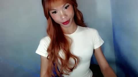 Snapshot of zoeygorgeous19 chatting on 06-07-26, 08:45 zoey online show from 06-07-26, 08:45
