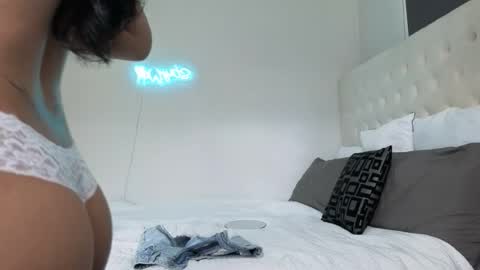 zoeyjohnson24 online show from 07-30-26, 02:32