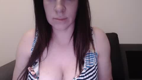 zoibee online show from 11-14-25, 09:24