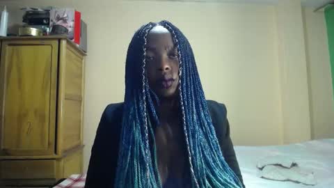 Snapshot of zooee_p chatting on 02-28-25, 03:37 Zooe online show from 02-28-25, 03:37