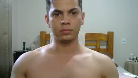 zoro_00 online show from 11-30-25, 06:12