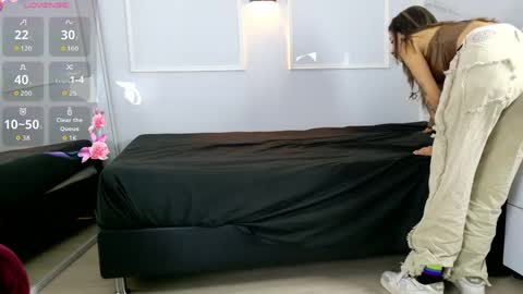 Violeta online show from 04-28-26, 12:21