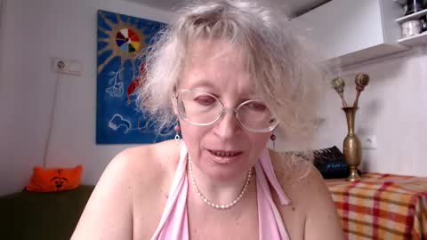 Snapshot of zosya1111 chatting on 01-25-25, 11:13 Zosya1111 online show from 01-25-25, 11:13