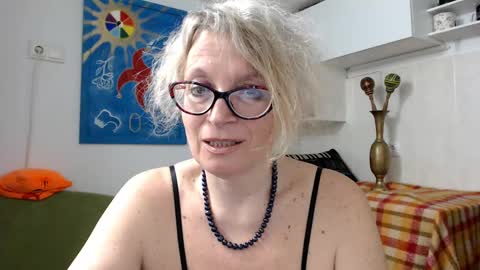 Snapshot of zosya1111 chatting on 02-23-25, 04:13 Zosya1111 online show from 02-23-25, 04:13