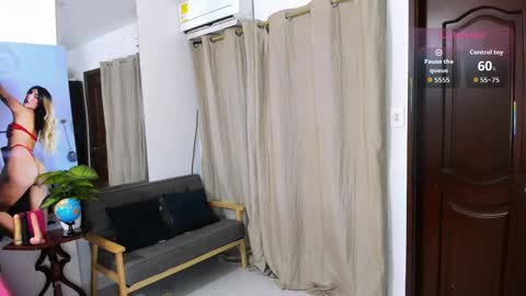 zou_quira online show from 02-07-26, 12:25