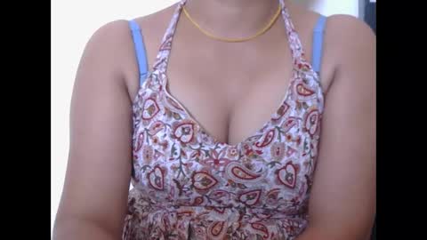 Snapshot of zoya_4u chatting on 03-07-26, 06:21 Zoya online show from 03-07-26, 06:21