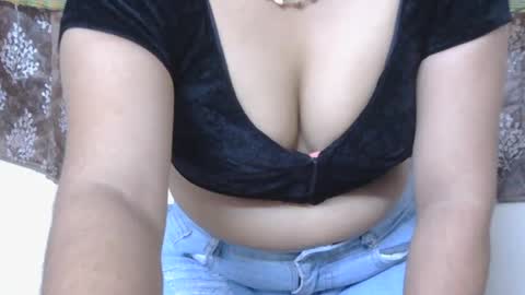 Zoya online show from 07-16-26, 05:02