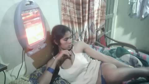 Snapshot of zoyakhan803 chatting on 03-03-25, 10:20 zoyakhan803 online show from 03-03-25, 10:20