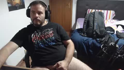 Snapshot of zuheyla26 chatting on 12-05-24, 02:31 Zuheyla online show from 12-05-24, 02:31