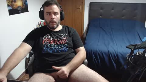 Snapshot of zuheyla26 chatting on 03-12-25, 02:30 Zuheyla online show from 03-12-25, 02:30