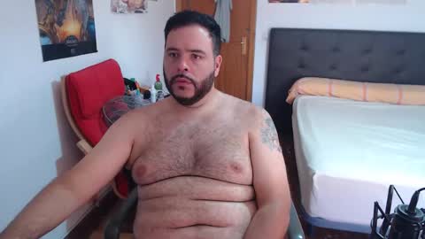 Snapshot of zuheyla26 chatting on 09-12-25, 10:15 Zuheyla online show from 09-12-25, 10:15