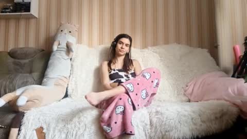 Joan  online show from 03-10-26, 01:05