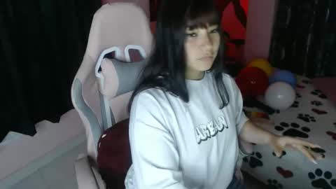 Snapshot of zulemapiel chatting on 01-06-26, 03:10 zulemapiel online show from 01-06-26, 03:10