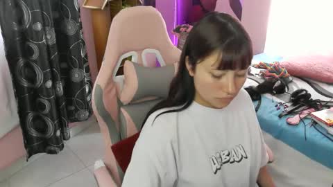 Snapshot of zulemapiel chatting on 03-13-26, 09:32 zulemapiel online show from 03-13-26, 09:32