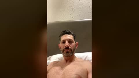 Snapshot of zulloking chatting on 03-29-26, 05:29 zulloking online show from 03-29-26, 05:29