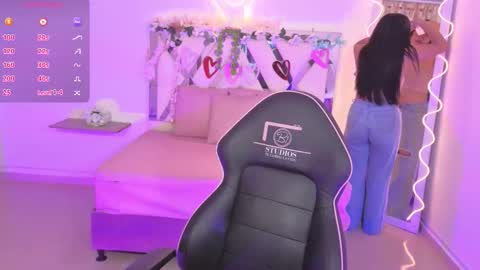 ZURY   online show from 09-30-25, 11:48