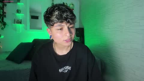 Zury Ramirez online show from 10-11-25, 09:46